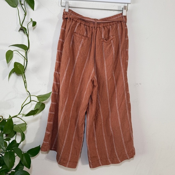 Anthropologie Pull On Belted Cropped Linen Blend Salmon / Cherry Stripe Pants - Picture 3 of 7
